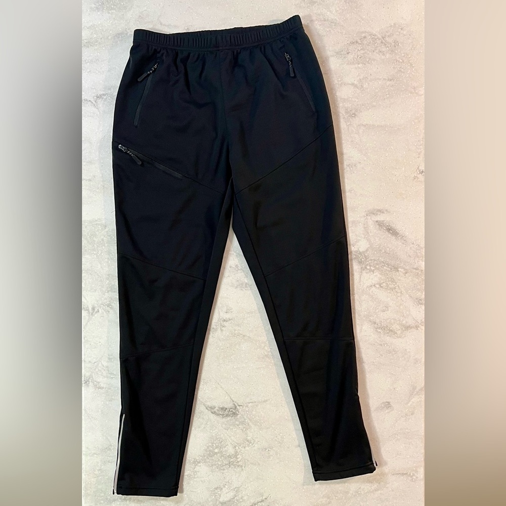 EUC Sports Gear Black Running Pants with Reflective Ankle Zipper Size Medium